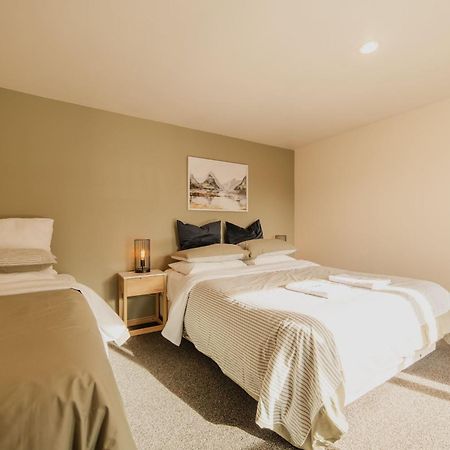 Lake Tekapo Cottages Extérieur photo