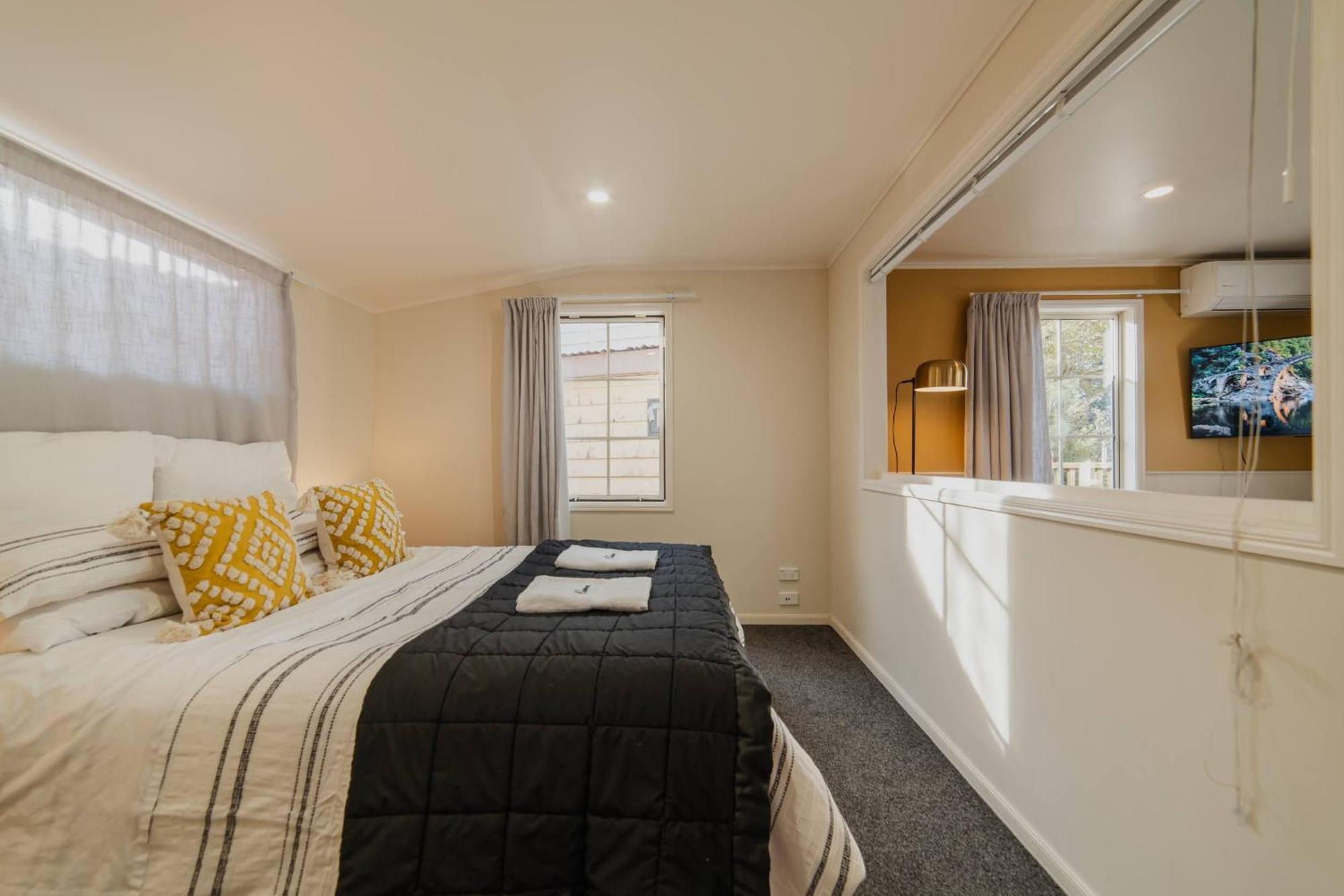 Lake Tekapo Cottages Extérieur photo
