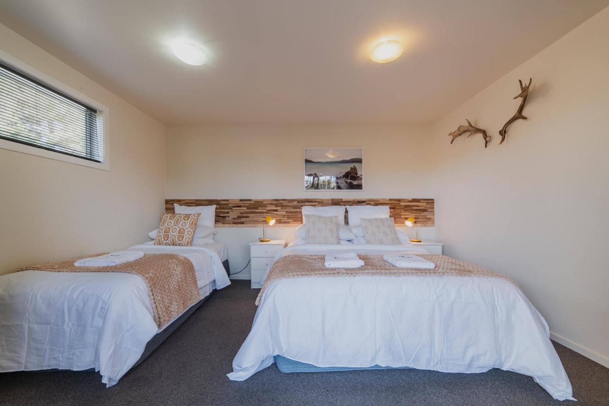 Lake Tekapo Cottages Extérieur photo